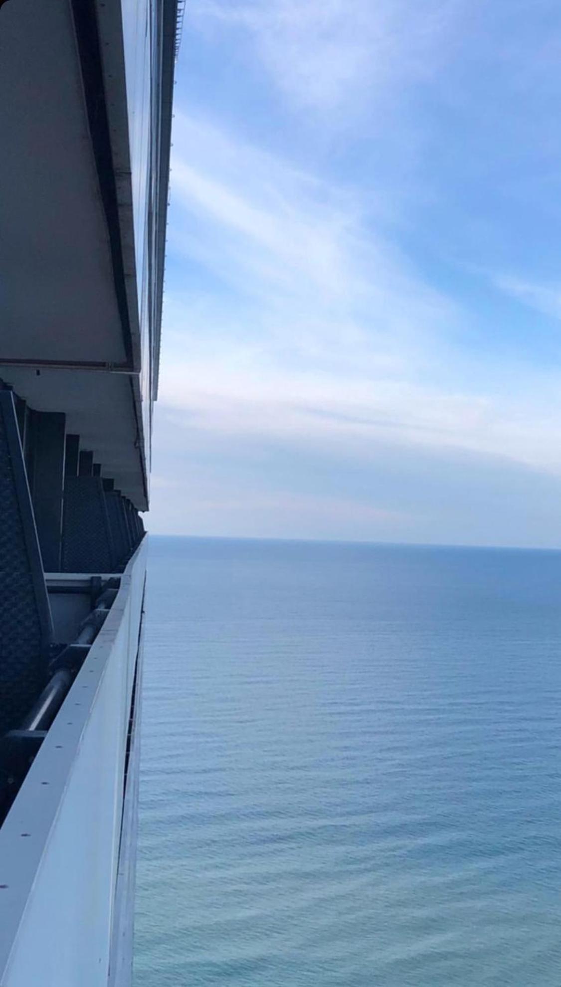 Luxury Panorama Sea View Apartment & Central Batumi Esterno foto